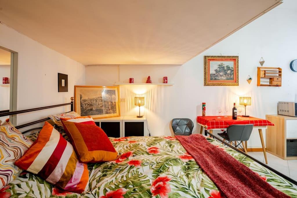 Loft Universita, Centro, Vicino Metro B, Wifi Apartment *