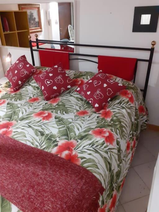 Loft Universita, Centro, Vicino Metro B, Wifi Apartment